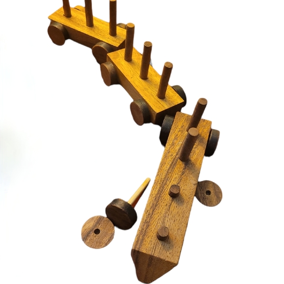 VINTAGE WOODEN TRAIN AND BLOCKS BUILDING SET 29 PIECES KIDS TOY - Picture 4 of 7